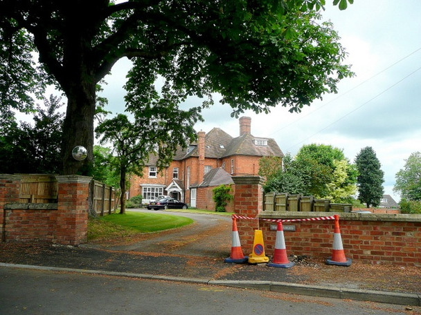 Photo 6"x4" The Gables Evesham c2010