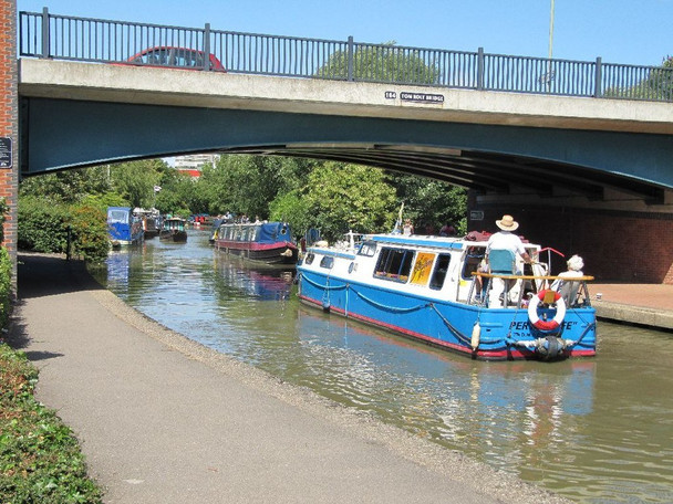 Photo 6"x4" Bit of a problem Banbury\/SP4540 c2010
