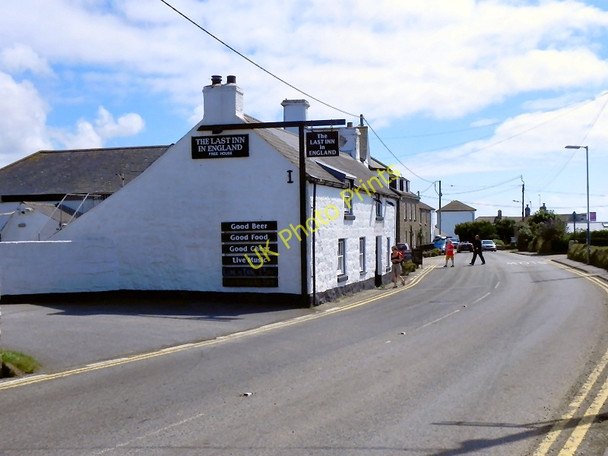 Photo 6"x4" The Last Inn in England. Mayon c2010