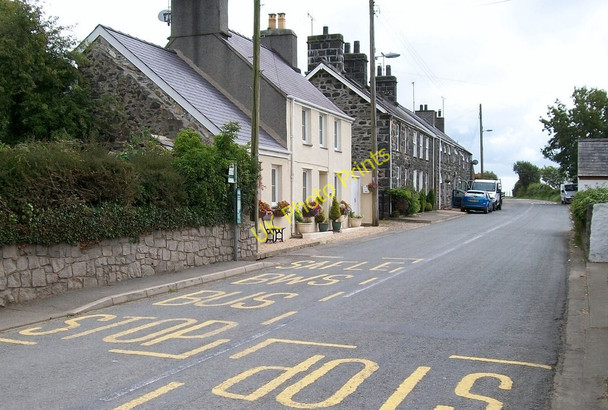 Photo 6"x4" View east along the B4413 at Sarn Bryn-mawr\/SH2433 c2010