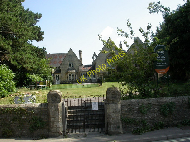 Photo 6"x4" Bladon, primary school Woodstock\/SP4416 c2010