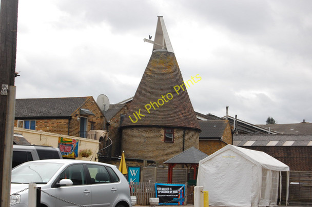 Photo 6"x4" Oast House, Longfield Longfield\/TQ6069 c2010