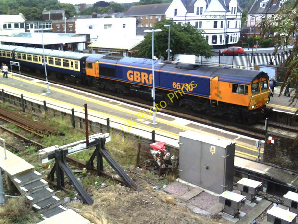 Photo 6"x4" London Bridge to Sheerness charter train at Dover Priory station Dover\/TR3141 c2010