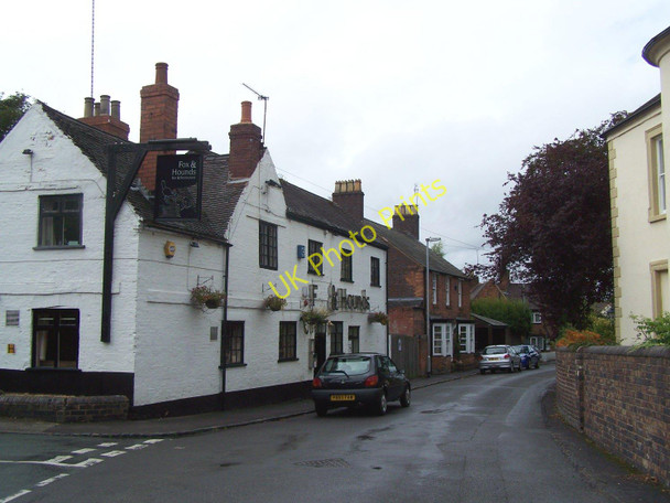 Photo 6"x4" The Fox & Hounds, Shenstone Shenstone\/SK1004 c2010