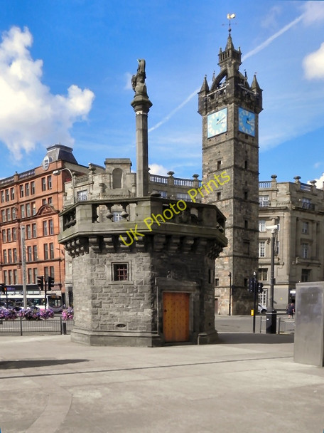 Photo 6"x4" Mercat Cross and Tolbooth Steeple Glasgow c2010