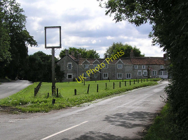 Photo 6"x4" Old Royal Oak Clutton Barrow Vale\/ST6460 c2010