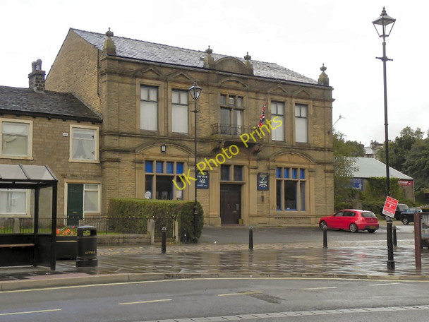 Photo 6"x4" Bacup Conservative Club Bacup c2010