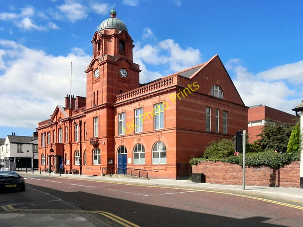 Photo 6"x4" Westhoughton Town Hall Westhoughton c2010