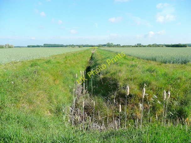 Photo 6"x4" Drain off Moor Road Yaddlethorpe c2010