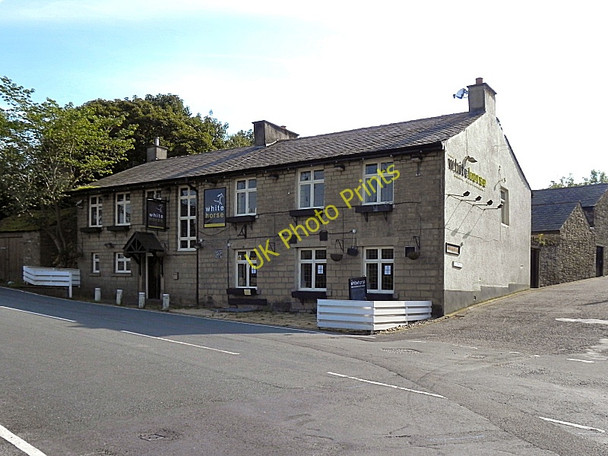 Photo 6"x4" White Horse, Helmshore Road Ewood Bridge c2010