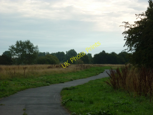 Photo 6"x4" A cycleway from Great Coates to Grimsby The Willows c2010