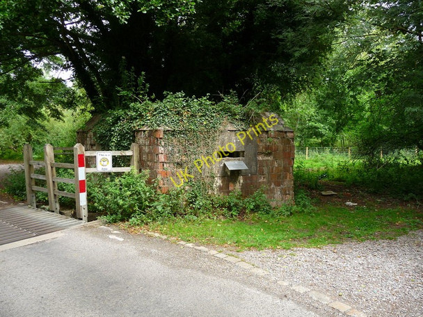 Photo 6"x4" Hungerford - Pillbox Eddington\/SU3469 c2010