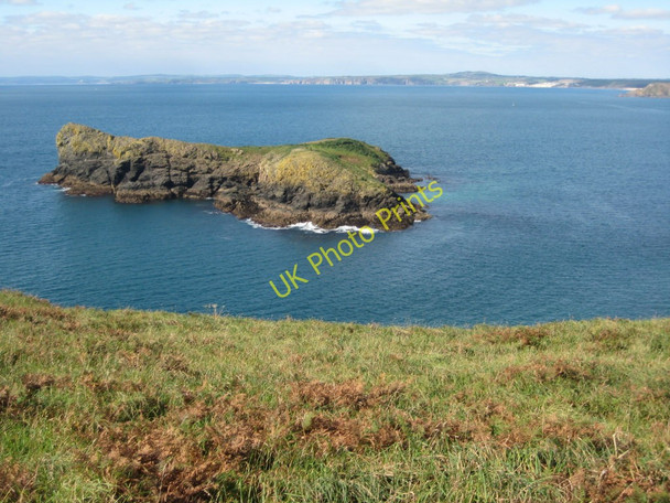 Photo 6"x4" Mullion Island Mullion Cove c2010