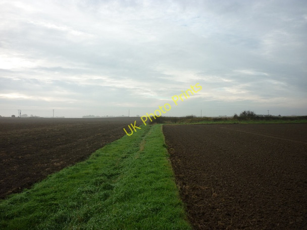 Photo 6"x4" A public footpath off Waxholme Road Withernsea c2010