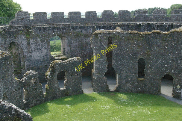 Photo 6"x4" Restormel Castle: inside the keep Lostwithiel c2010