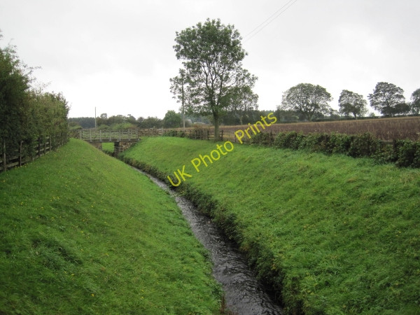 Photo 6"x4" Water Channel flowing to Whittle Dene Reservoirs Harlow Hill\/NZ0768 c2010