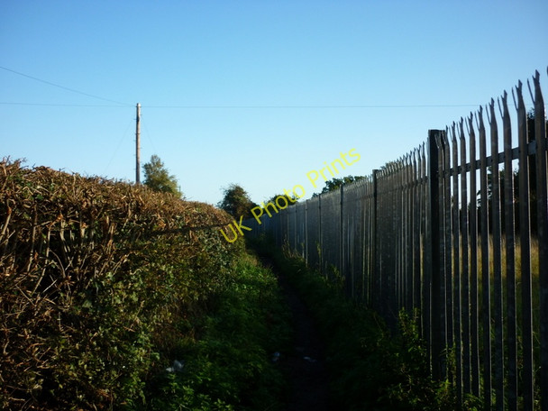 Photo 6"x4" A public footpath off Main Road, Bilton Neat Marsh c2010