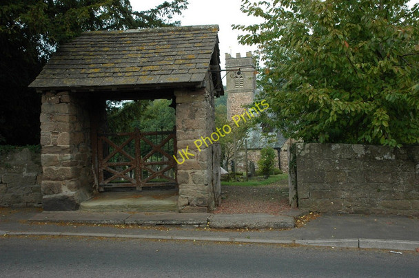 Photo 6"x4" Mitchel Troy Church Monmouth\/Trefynwy c2010