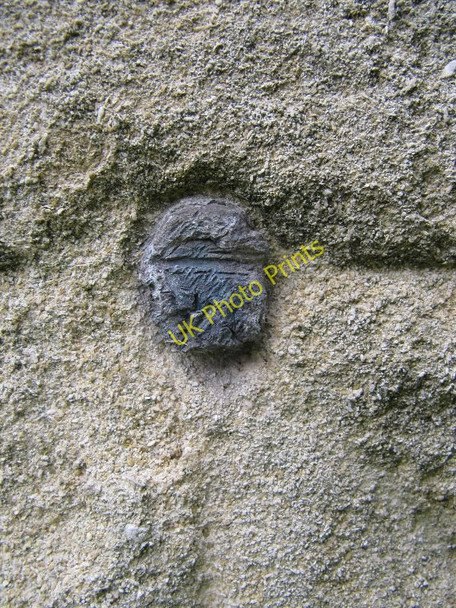 Photo 6"x4" Close up of the bolt Nuffield c2010