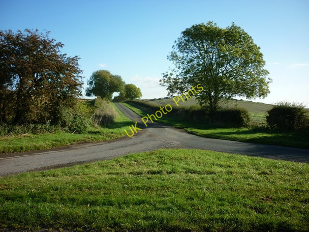 Photo 6"x4" Minor road to Lund Middleton on-the-Wolds c2010