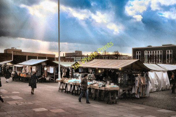Photo 6"x4" Ashton-Under-Lyne Market, 1977 Ashton-Under-Lyne c1977