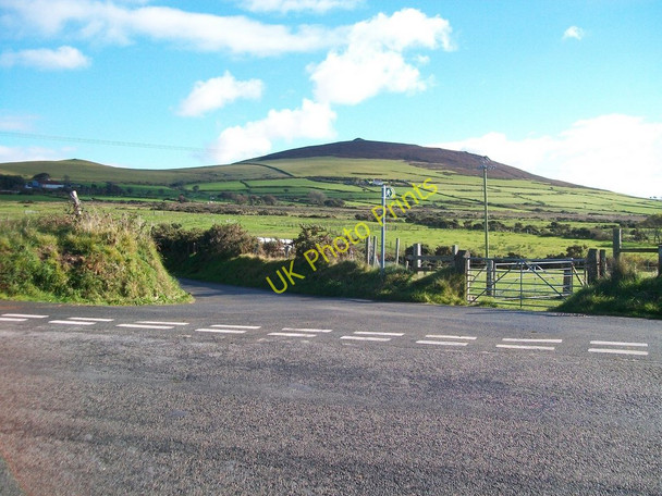 Photo 6"x4" Minor road junction south of the village of Llithfaen Llithfaen c2010