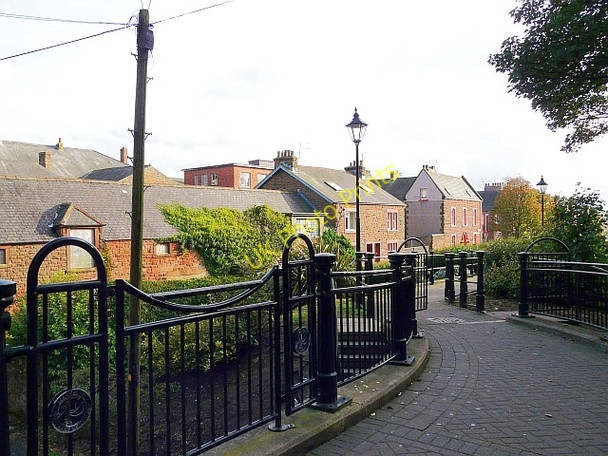 Photo 6"x4" Mill Race Lonning Maryport\/NY0336 c2010