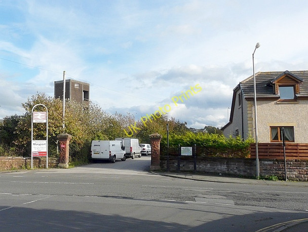 Photo 6"x4" Approach to Maryport Station Maryport\/NY0336 c2010
