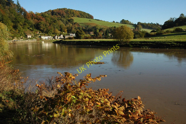 Photo 6"x4" River Wye at Tintern Chapel Hill\/SO5200 c2010