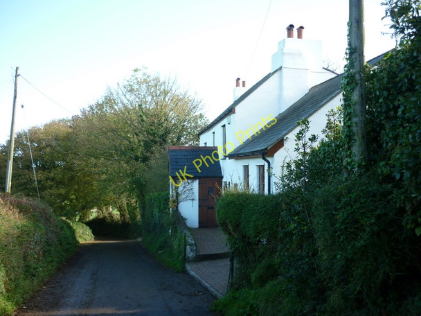 Photo 6"x4" Spring Cottage on Mount Ridley Road Dartmouth c2010