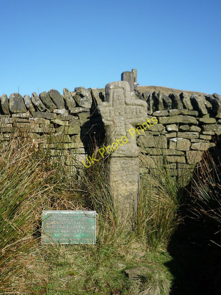 Photo 6"x4" Edale Cross Farlands Booth c2010