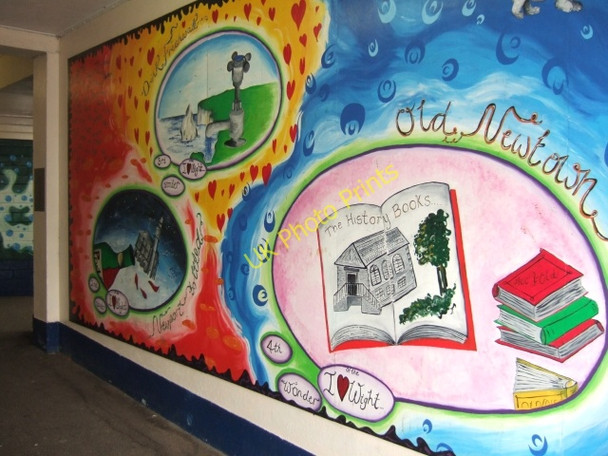 Photo 6"x4" Mural in Ryde bus station Ryde c2010 P1