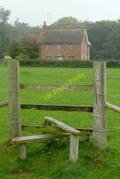 Photo 6"x4" Towards Darkwood Farm Park Corner\/SU6988 c2010