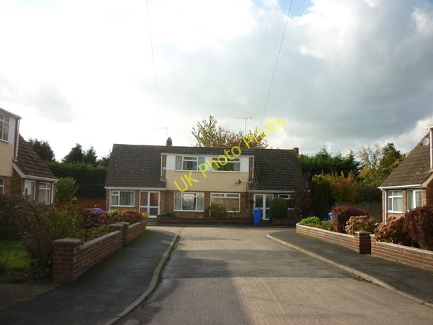 Photo 6"x4" St Annes Close, Swinemoor Lane, Beverley Beverley c2010