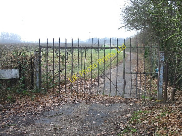 Photo 6"x4" Private road to Little Barton Farm Bekesbourne Hill c2007