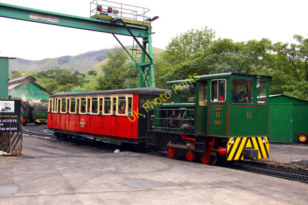 Photo 6"x4" Snowdon Mountain Railway Llanberis c2010