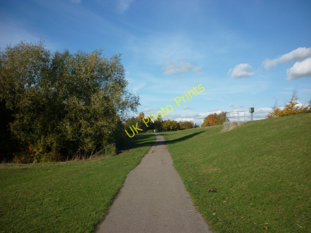 Photo 6"x4" Heading out of York along the River Ouse York\/SE5951 c2010