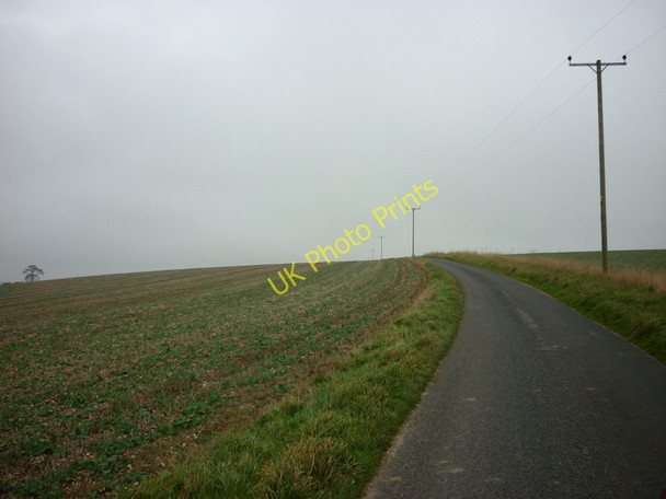 Photo 6"x4" Looking towards Wharram Percy Wold Wharram Percy c2010