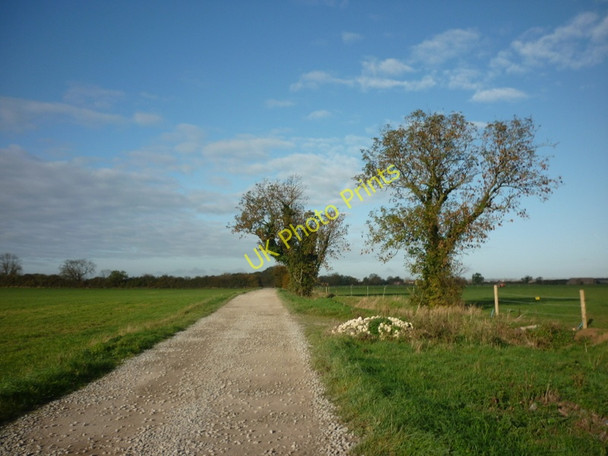 Photo 6"x4" Walking towards Skerne from Copper Hall Farm Skerne c2010