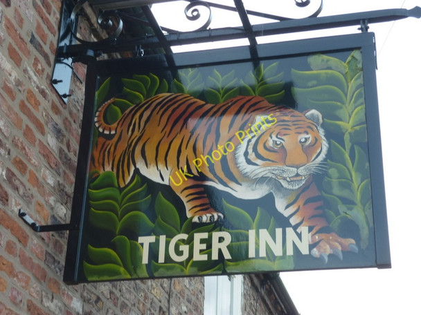 Photo 6"x4" The sign for the Tiger Inn, Haxby Haxby c2010
