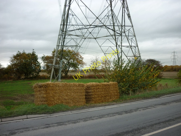 Photo 6"x4" A pylon near Cobcroft Lane east of Cridling Stubbs Cridling Stubbs c2010