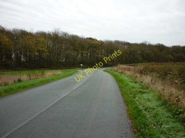 Photo 6"x4" Chimney Field Road near High Wood East End\/TA2927 c2010