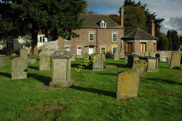 Photo 6"x4" House overlooking Newland churchyard Newland\/SO5509 c2010