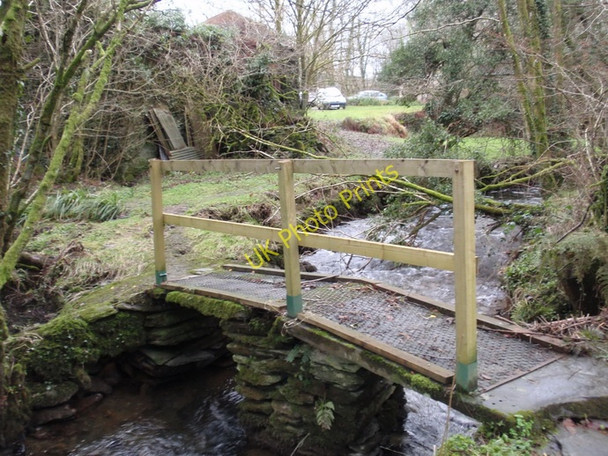 Photo 6"x4" Pompren Melin y Glog \/ Melin y Glog footbridge Llwyn-yr-hwrdd c2009