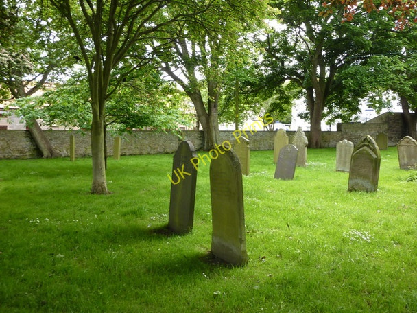 Photo 6"x4" St Ebba Church, Beadnell, Graveyard Beadnell c2010