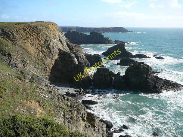 Photo 6"x4" Coastal scenery south of Martin's Haven Marloes c2010