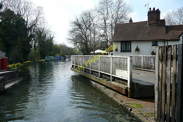 Photo 6"x4" Winkwell swing bridge Bourne End\/TL0206 c2010
