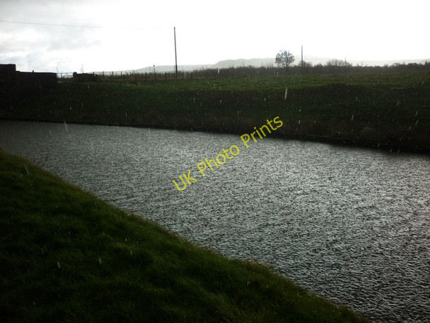Photo 6"x4" Hailstones hitting the canal Padiham c2010