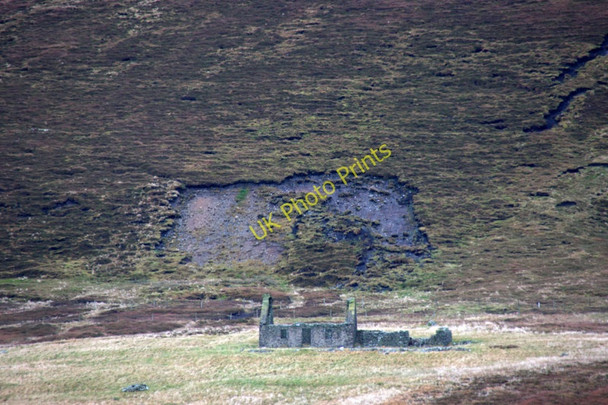 Photo 6"x4" Ruined crofthouse at Knowe of Setter Westing\/HP5705 c2010