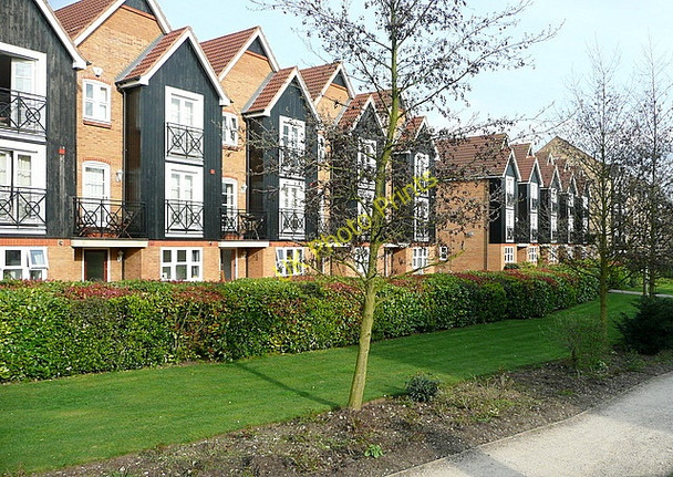 Photo 6"x4" Houses at Apsley Hemel Hempstead c2010 P1